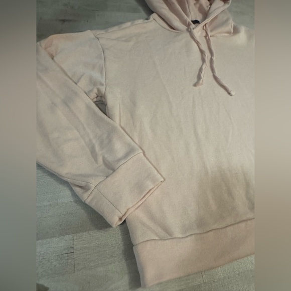 Quince Women's SuperSoft pullover pink/melon Hoodie - Picture 3 of 10